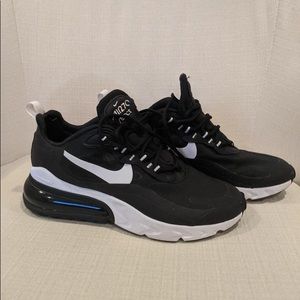 Nike Womens Air Max 270 React
